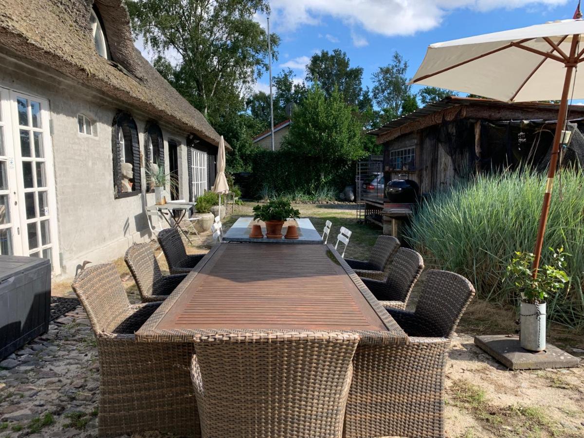 Farm61 Badehotellet I Det Midtjydske - Alder +18 Ar Tjele Dış mekan fotoğraf