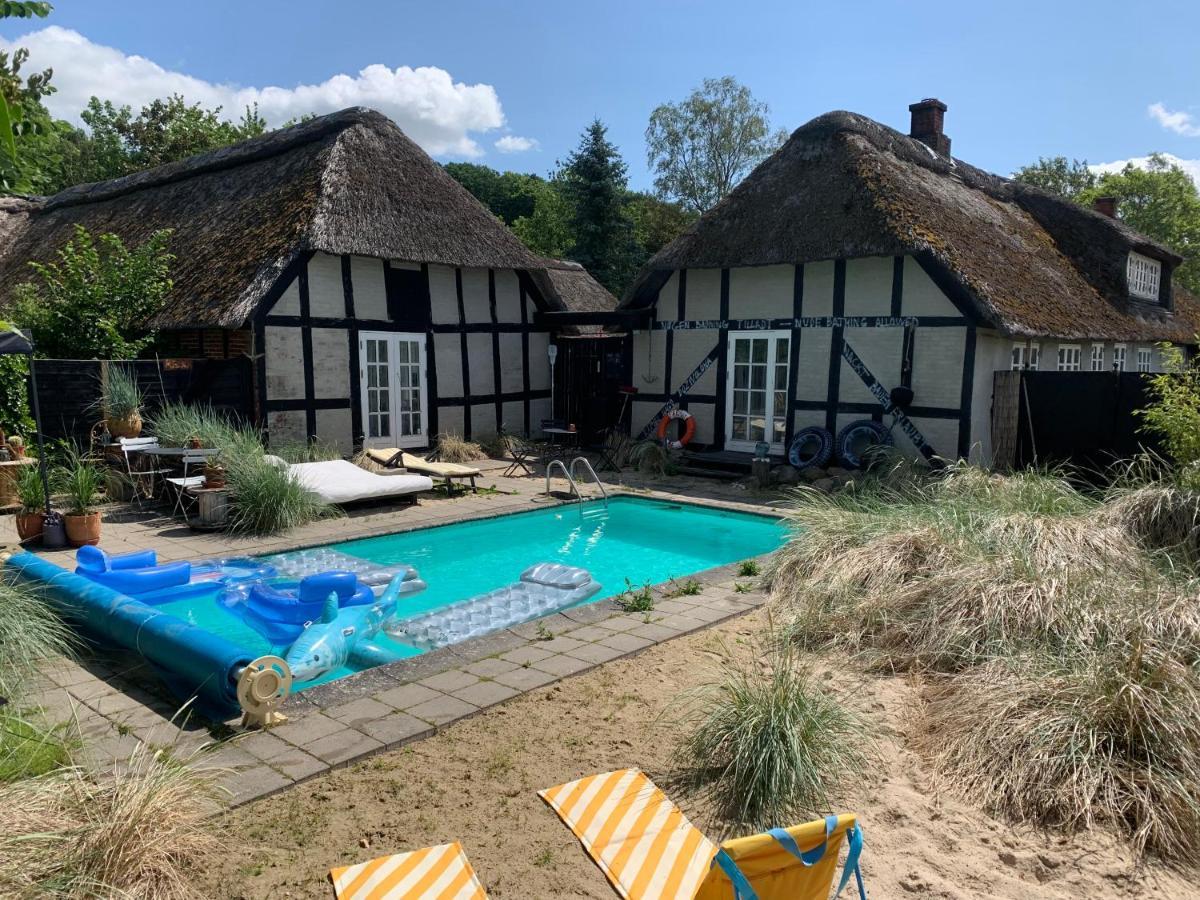 Farm61 Badehotellet I Det Midtjydske - Alder +18 Ar Tjele Dış mekan fotoğraf